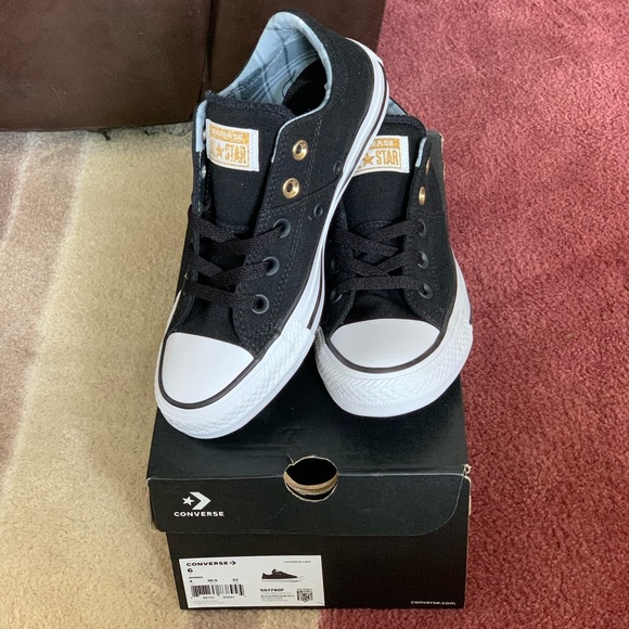 converse size 6 womens
